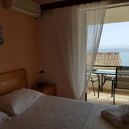 Corfu 90 アパート